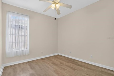 Villa ou maison à louer à Apollo Beach, Floride: 2 chambres, 129.41 m2 № 2419990 - photo 16