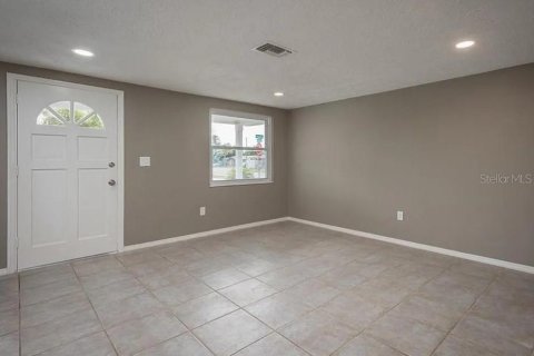 Casa en venta en Holiday, Florida, 4 dormitorios, 256.41 m2 № 1821151 - foto 13