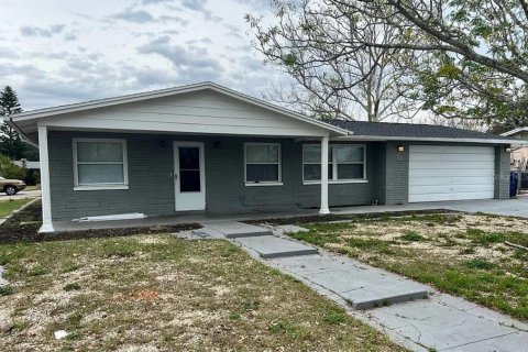 Casa en venta en Holiday, Florida, 4 dormitorios, 256.41 m2 № 1821151 - foto 3