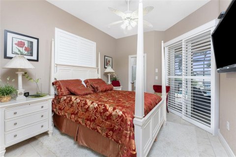 House in Punta Gorda, Florida 3 bedrooms, 264.4 sq.m. № 1621024 - photo 30