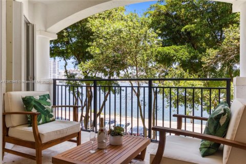 Снять в аренду кондоминиум в Авентура, Флорида 3 спальни, 122.63м2, № 1957889 - фото 22