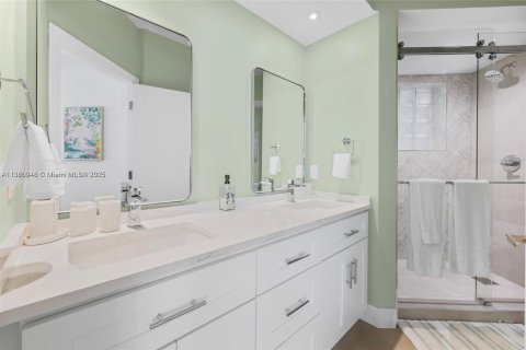 Снять в аренду кондоминиум в Авентура, Флорида 3 спальни, 122.63м2, № 1957889 - фото 19