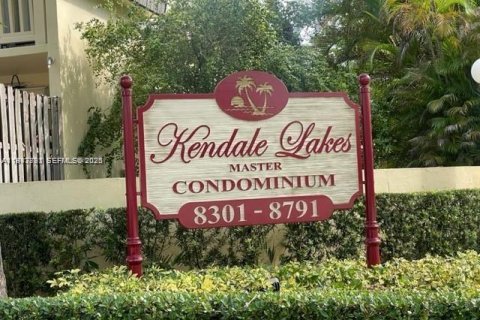 Copropriété à vendre à Miami, Floride: 2 chambres, 117.61 m2 № 2003876 - photo 28