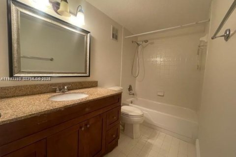 Copropriété à vendre à Miami, Floride: 2 chambres, 117.61 m2 № 2003876 - photo 19