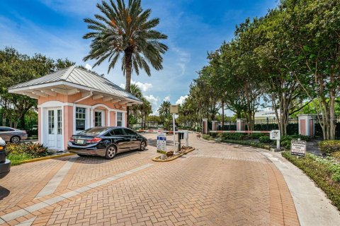 Condo in Saint Petersburg, Florida, 1 bedroom  № 2235450