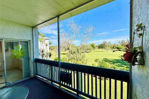Copropriété à vendre à Clearwater, Floride: 2 chambres, 85.66 m2 № 2378240 - photo 11