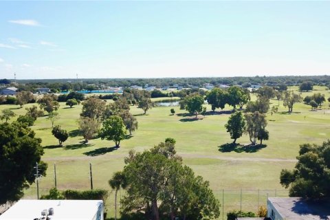 Copropriété à vendre à Clearwater, Floride: 2 chambres, 85.66 m2 № 2378240 - photo 23