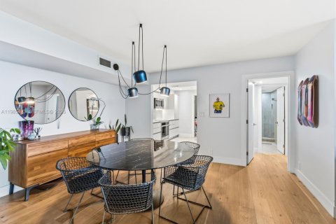 Купить кондоминиум в Ки-Бискейн, Флорида 2 спальни, 130.9м2, № 2048858 - фото 4