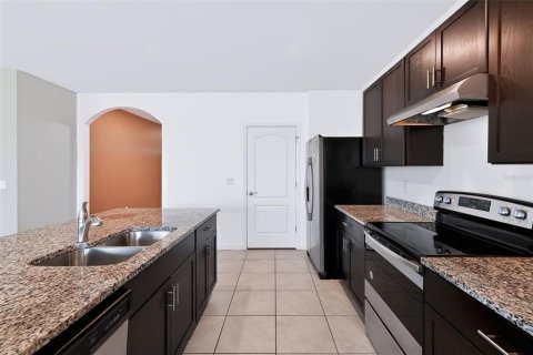Casa en venta en Kissimmee, Florida, 3 dormitorios, 156.54 m2 № 2386204 - foto 28