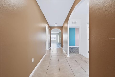 Casa en venta en Kissimmee, Florida, 3 dormitorios, 156.54 m2 № 2386204 - foto 6