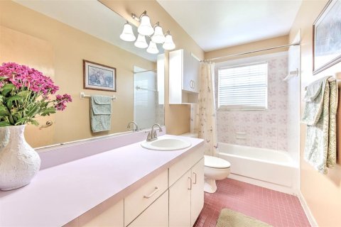 House in Bradenton, Florida 4 bedrooms, 216.56 sq.m. № 1842268 - photo 30