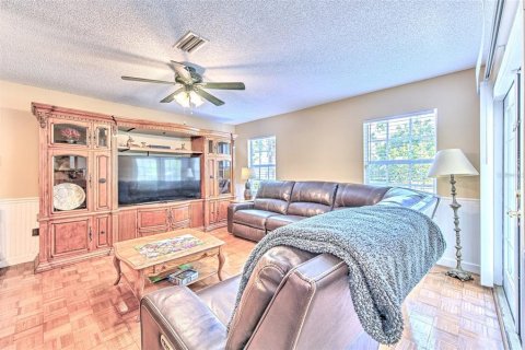 House in Bradenton, Florida 4 bedrooms, 216.56 sq.m. № 1842268 - photo 15
