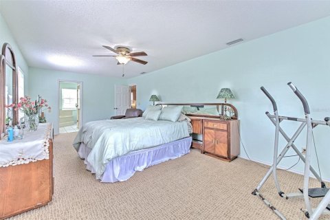 House in Bradenton, Florida 4 bedrooms, 216.56 sq.m. № 1842268 - photo 24