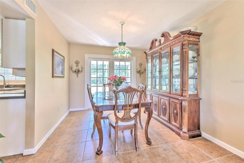 House in Bradenton, Florida 4 bedrooms, 216.56 sq.m. № 1842268 - photo 8