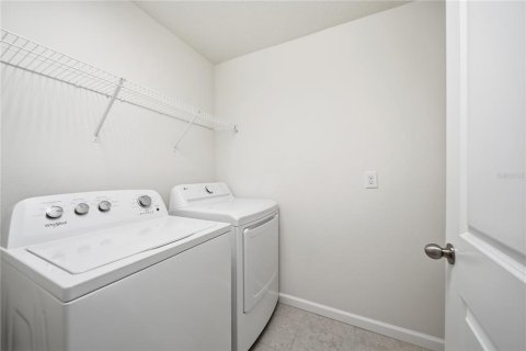 Adosado en venta en Bradenton, Florida, 3 dormitorios, 161.56 m2 № 2228131 - foto 28