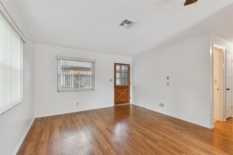 Appartement à louer à Largo, Floride: 2 chambres, 79.71 m2 № 2429347 - photo 15