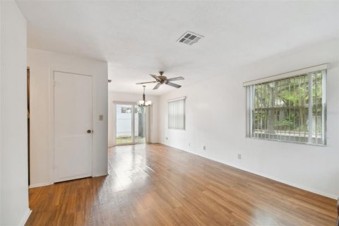 Appartement à louer à Largo, Floride: 2 chambres, 79.71 m2 № 2429347 - photo 13