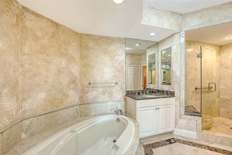Condo in Osprey, Florida, 3 bedrooms  № 1675884 - photo 27