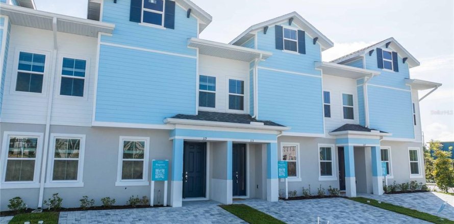 Townhouse in Davenport, Florida 6 bedrooms, 226.5 sq.m. № 2227987