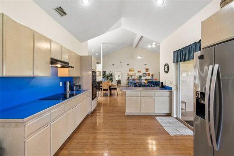 Casa en venta en Clermont, Florida, 4 dormitorios, 292.83 m2 № 2198798 - foto 9