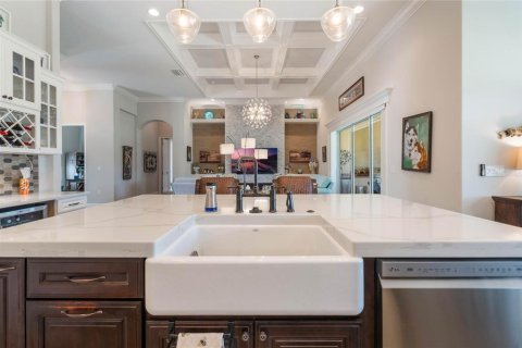 Casa en venta en Lady Lake, Florida, 3 dormitorios, 251.95 m2 № 1903709 - foto 13