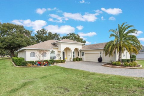 Casa en venta en Lady Lake, Florida, 3 dormitorios, 251.95 m2 № 1903709 - foto 2