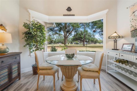 Casa en venta en Lady Lake, Florida, 3 dormitorios, 251.95 m2 № 1903709 - foto 12