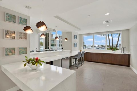 Copropriété à louer à Clearwater, Floride: 3 chambres, 182.09 m2 № 2387468 - photo 6