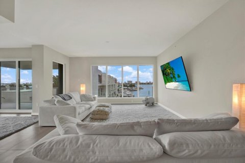 Copropriété à louer à Clearwater, Floride: 3 chambres, 182.09 m2 № 2387468 - photo 16
