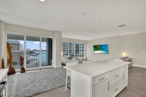 Copropriété à louer à Clearwater, Floride: 3 chambres, 182.09 m2 № 2387468 - photo 25
