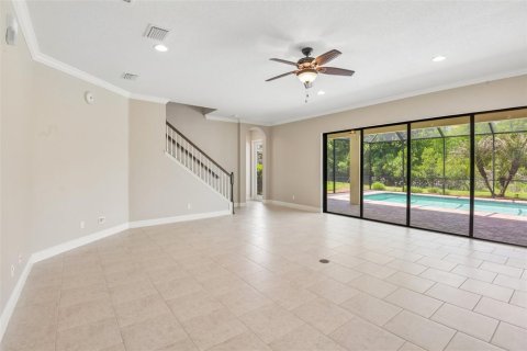 Casa en venta en Land O' Lakes, Florida, 5 dormitorios, 327.2 m2 № 2218498 - foto 8