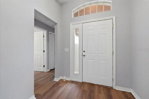 House in Winter Haven, Florida 4 bedrooms, 172.98 sq.m. № 2201374 - photo 5