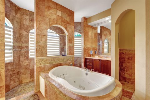 Casa en venta en Palm Beach, Florida, 4 dormitorios, 327.76 m2 № 1970566 - foto 21