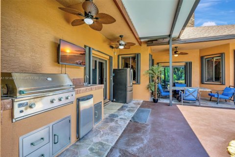 Casa en venta en Palm Beach, Florida, 4 dormitorios, 327.76 m2 № 1970566 - foto 29