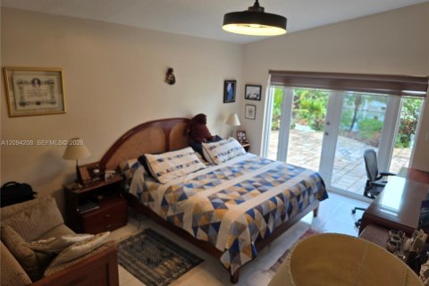 Villa ou maison à louer à Miami, Floride: 3 chambres, 177.07 m2 № 2390058 - photo 19
