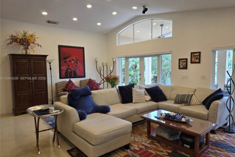 Villa ou maison à louer à Miami, Floride: 3 chambres, 177.07 m2 № 2390058 - photo 15