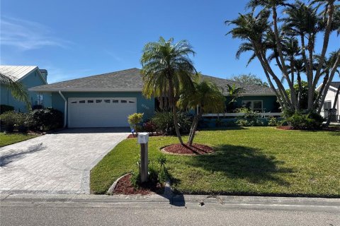 Casa en venta en Apollo Beach, Florida, 4 dormitorios, 203.18 m2 № 1597678 - foto 1