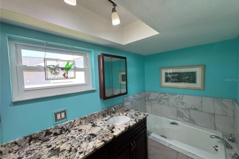 Casa en venta en Apollo Beach, Florida, 4 dormitorios, 203.18 m2 № 1597678 - foto 16