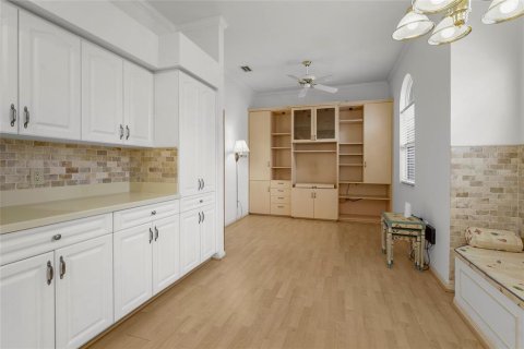 Купить виллу или дом в Сарасота, Флорида 5 комнат, 140.56м2, № 2106004 - фото 18