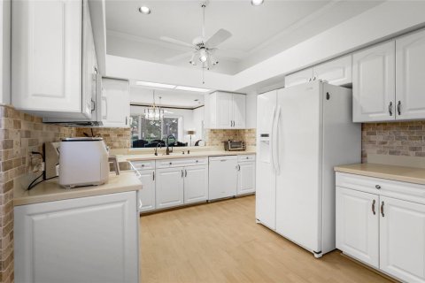 Купить виллу или дом в Сарасота, Флорида 5 комнат, 140.56м2, № 2106004 - фото 19