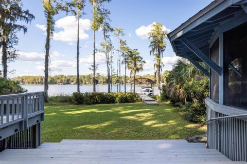 Villa ou maison à vendre à Melrose, Floride: 3 chambres, 237.46 m2 № 2297166 - photo 2