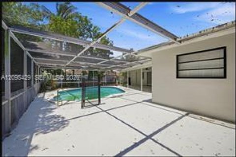 Villa ou maison à louer à Deerfield Beach, Floride: 1 chambre, 199 m2 № 2386905 - photo 19