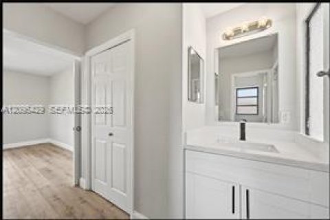 Villa ou maison à louer à Deerfield Beach, Floride: 1 chambre, 199 m2 № 2386905 - photo 8