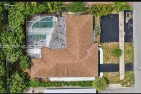 Villa ou maison à louer à Deerfield Beach, Floride: 1 chambre, 199 m2 № 2386905 - photo 21