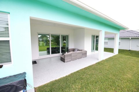 Casa en venta en Port St. Lucie, Florida, 4 dormitorios, 209.31 m2 № 2417597 - foto 5