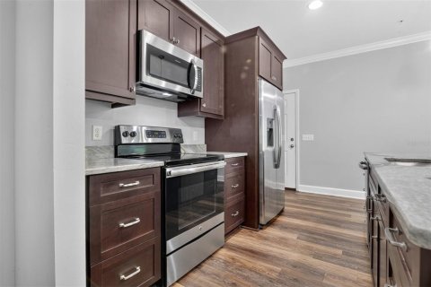 Copropriété à louer à Gainesville, Floride: 3 chambres, 134.71 m2 № 2408023 - photo 4