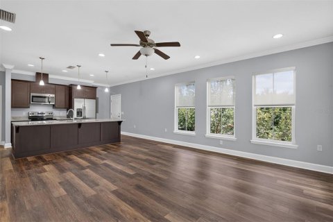 Copropriété à louer à Gainesville, Floride: 3 chambres, 134.71 m2 № 2408023 - photo 5