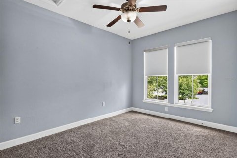 Copropriété à louer à Gainesville, Floride: 3 chambres, 134.71 m2 № 2408023 - photo 12