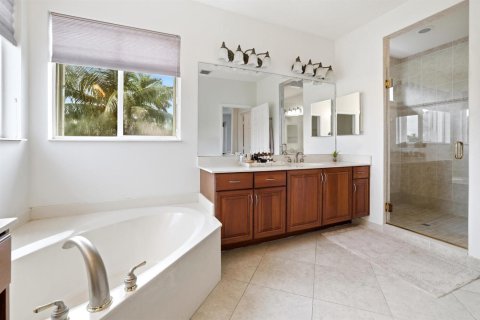 Villa ou maison à vendre à Lake Worth, Floride: 5 chambres, 307.13 m2 № 2408003 - photo 23