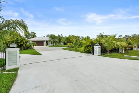 Villa ou maison à vendre à Jupiter, Floride: 3 chambres, 302.03 m2 № 2246208 - photo 9